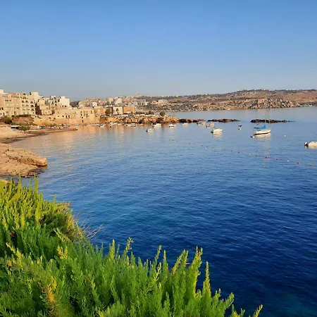 Side Sea View A, Steps Away To Bugibba Jetty For The Blue Lagoon Boats And Other Islands شقة خليج سانت بول