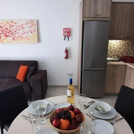 Appartement Side Sea View A, Steps Away To Bugibba Jetty For The Blue Lagoon Boats And Other Islands St. Paul's Bay